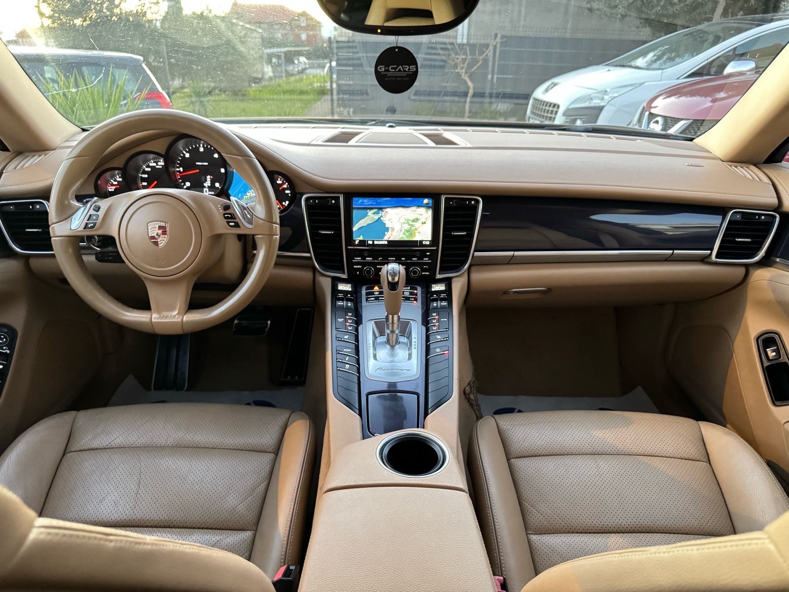 Porsche Panamera 3,0D_GTS OPTIKA_LED MATRIX—360°KAM—SOFT CLOSE—ŠIBER!, fotografija 18