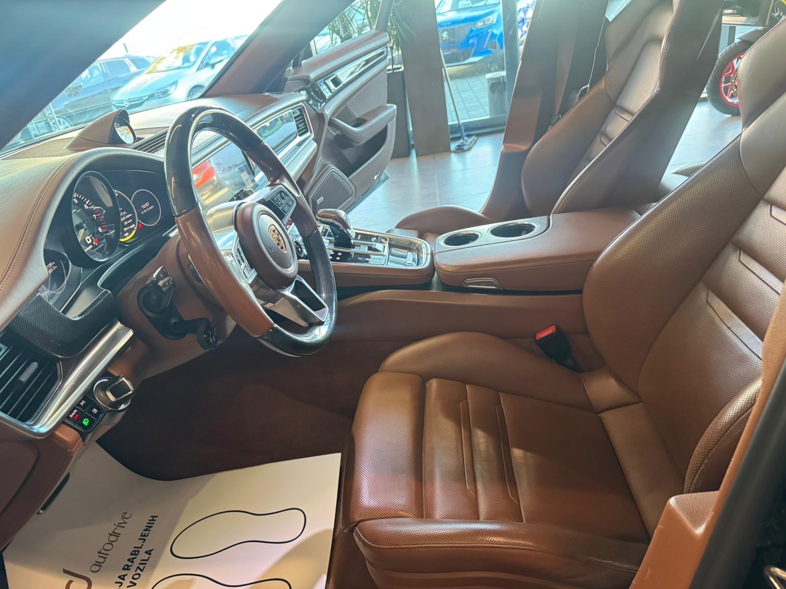Porsche Panamera 4 PDK E-Hybrid CHRONO • BOSE • KAMERA • BI/XENON, fotografija 16