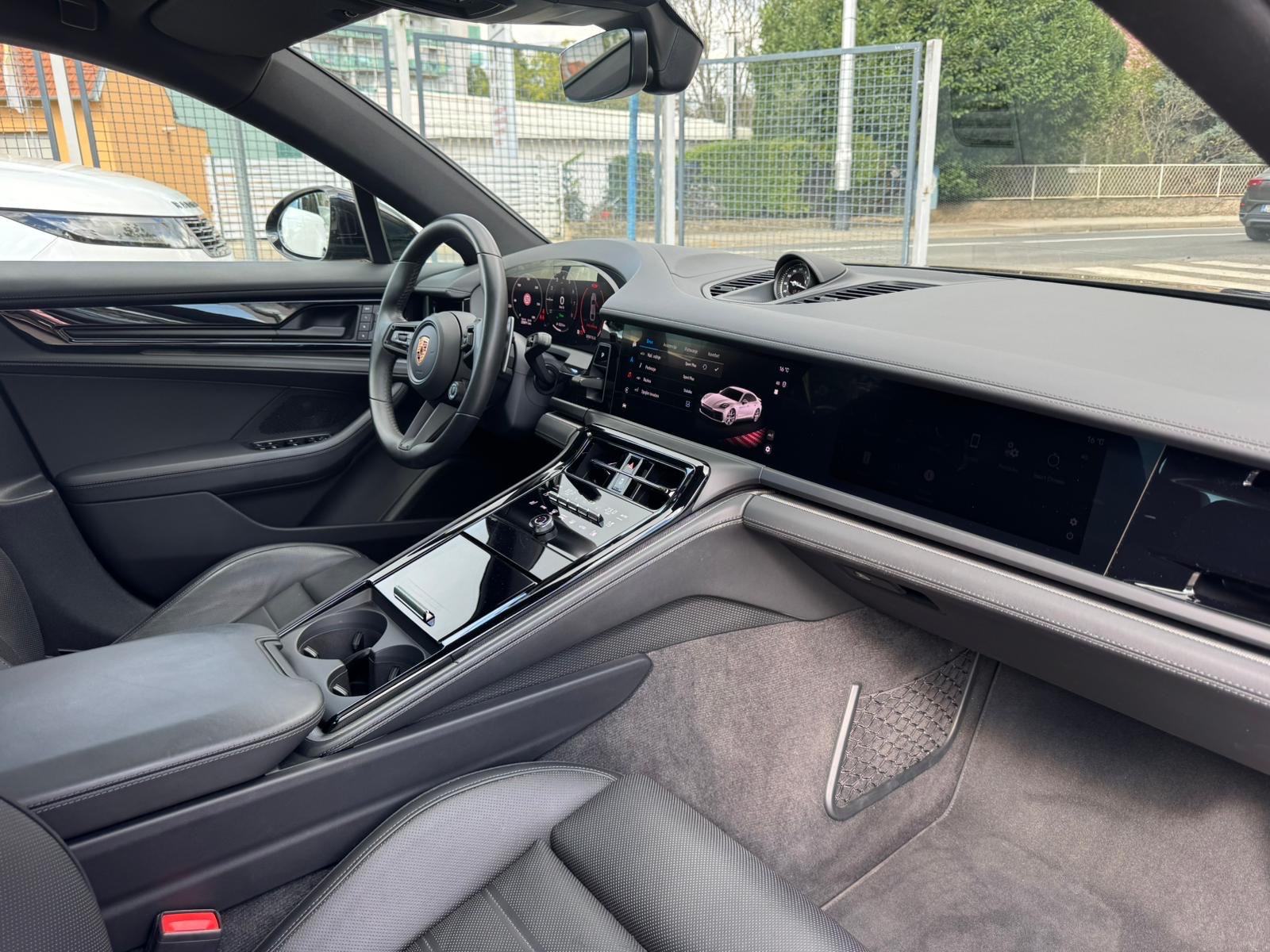 Porsche Panamera 4E Hybrid **FACELIFT**, fotografija 9
