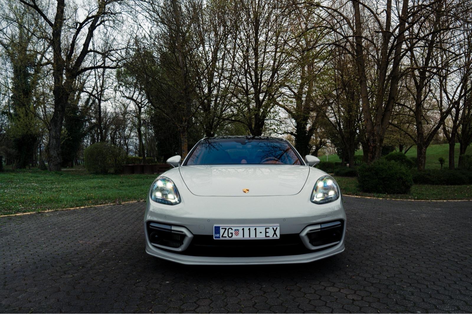 PORSCHE PANAMERA 4S 2023 EHYBRID, APPROVED JAMSTVO, U PDV-u, FULL KOŽA, fotografija 4