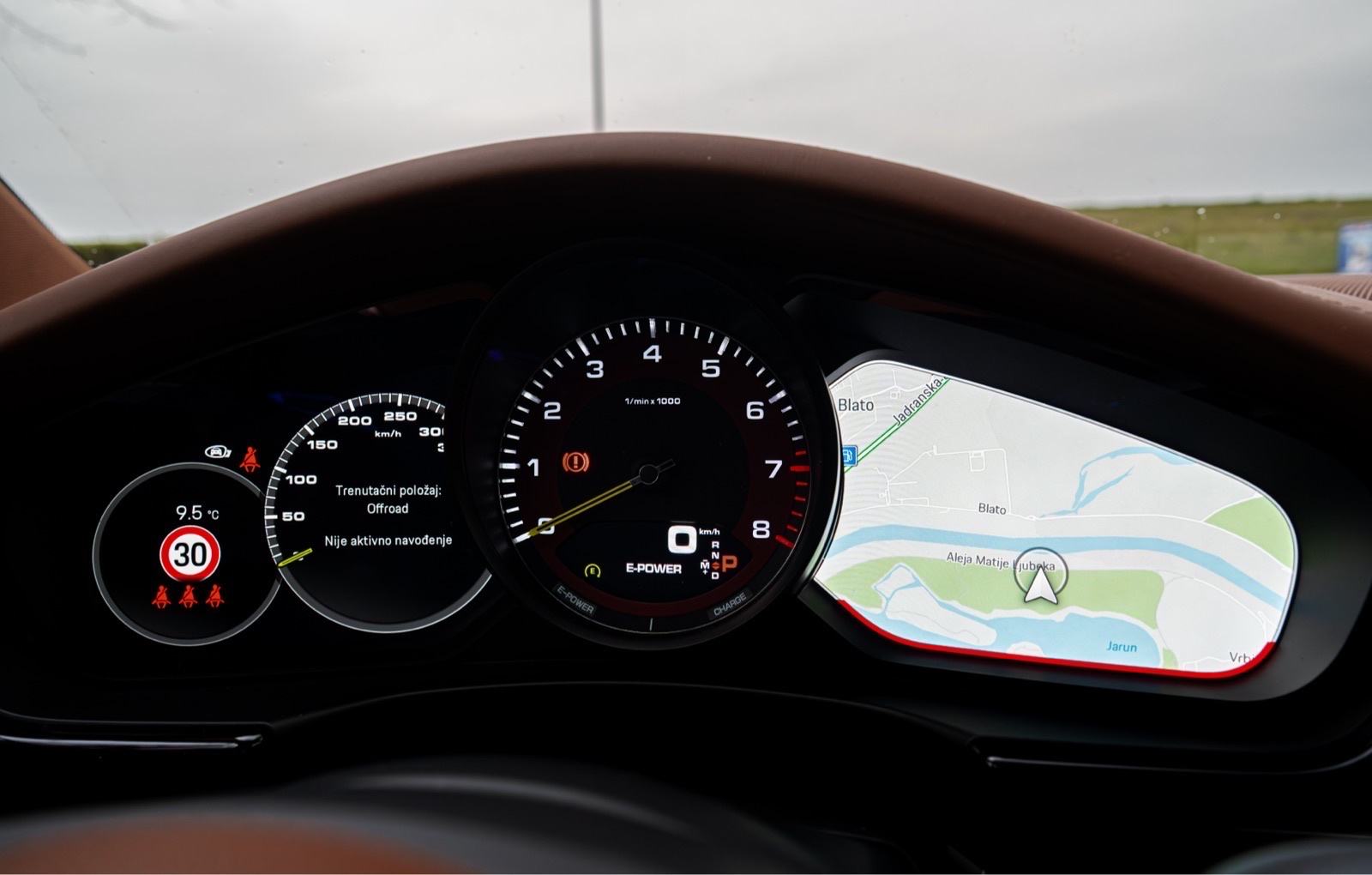 PORSCHE PANAMERA 4S 2023 EHYBRID, APPROVED JAMSTVO, U PDV-u, FULL KOŽA, fotografija 17