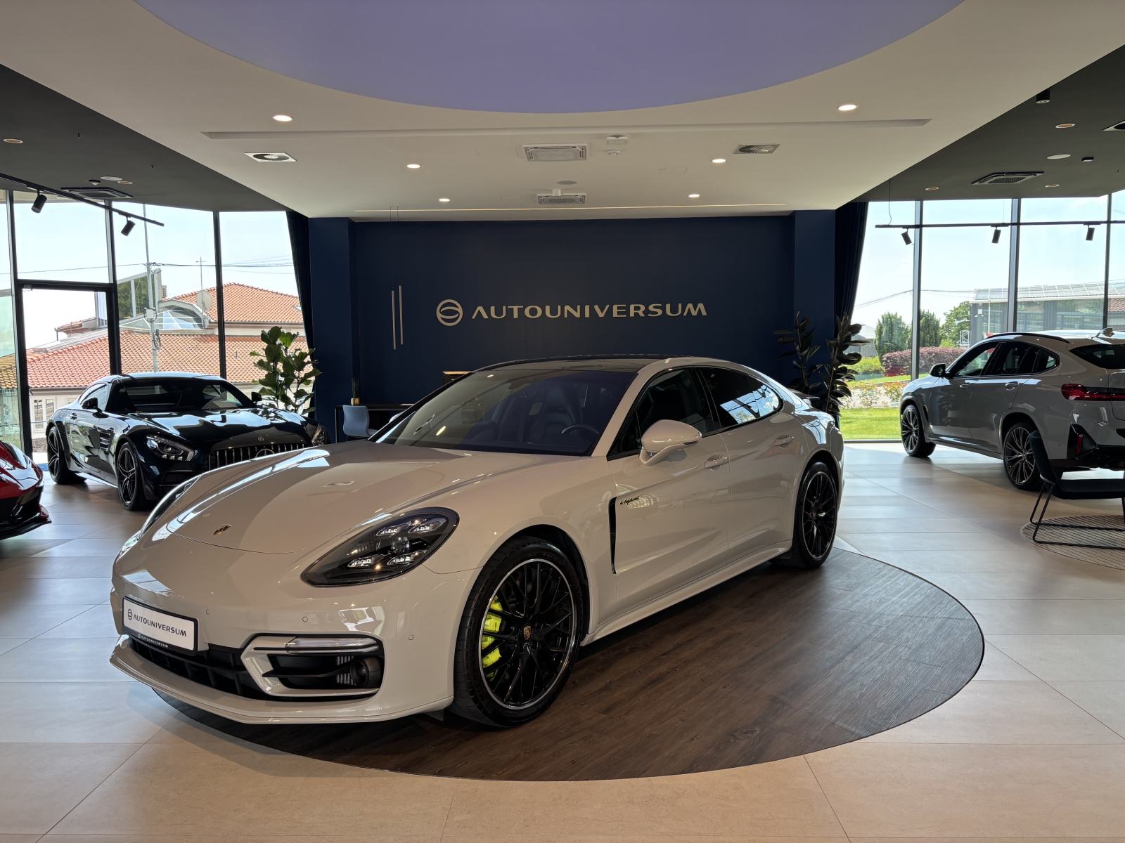 Porsche Panamera 4S E-Hybrid - SportDesign, SportChrono, PDLS Plus, fotografija 1