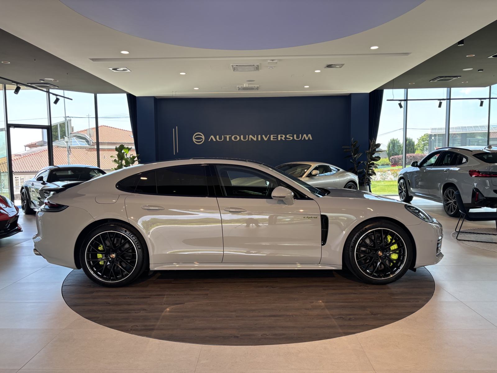 Porsche Panamera 4S E-Hybrid - SportDesign, SportChrono, PDLS Plus, fotografija 6