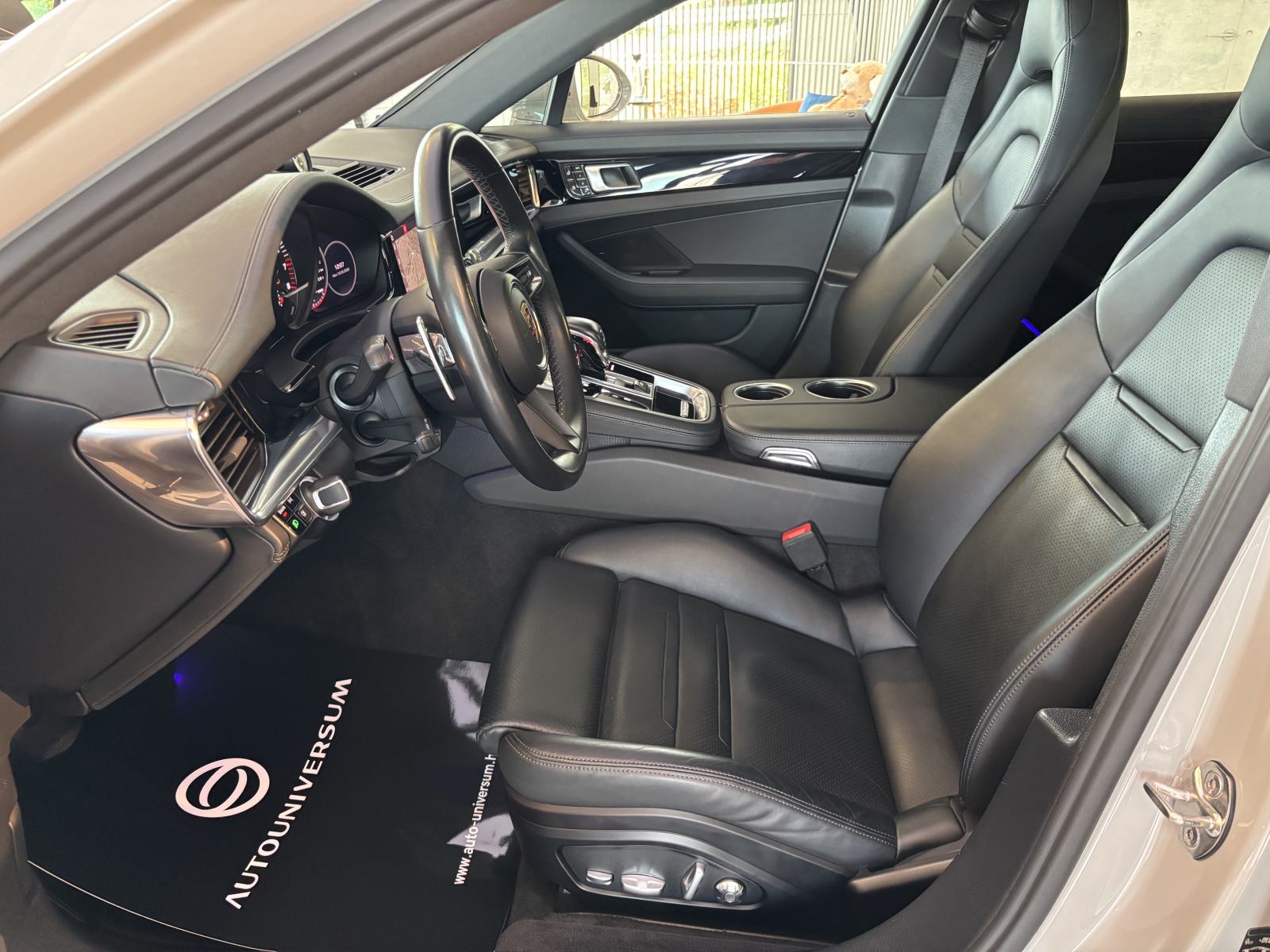 Porsche Panamera 4S E-Hybrid - SportDesign, SportChrono, PDLS Plus, fotografija 10