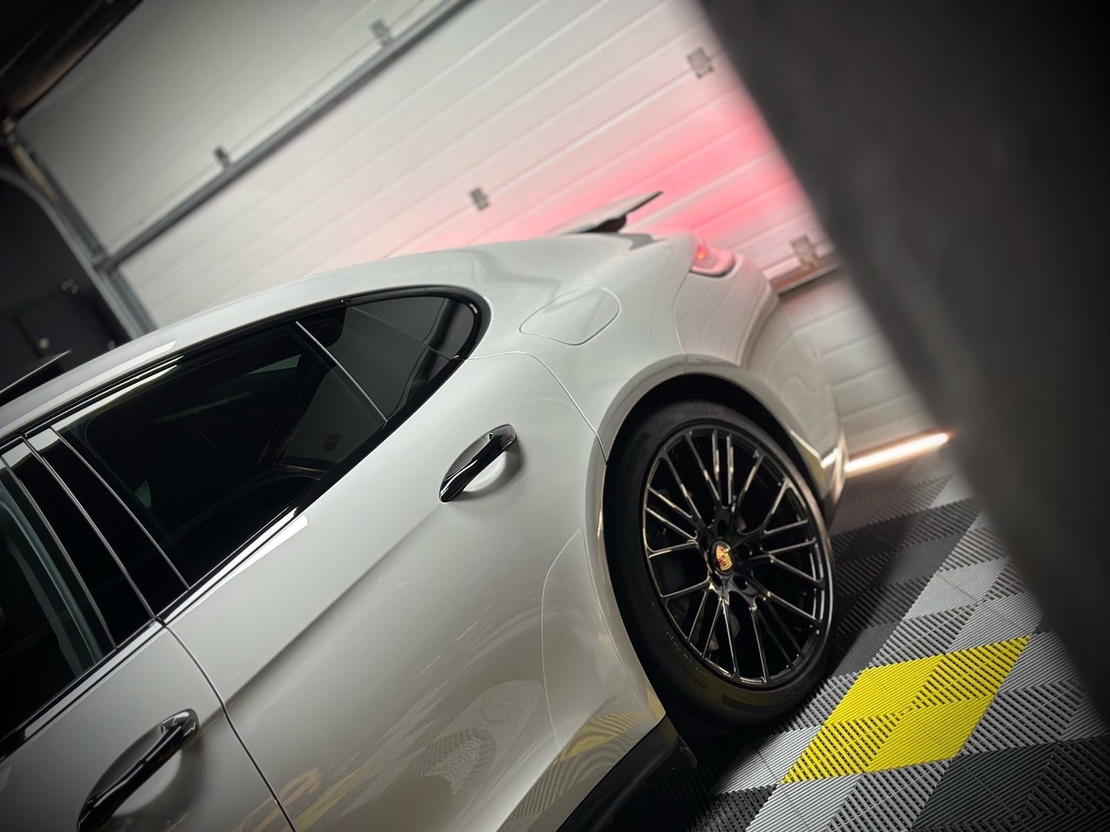 Porsche Panamera 4 E-hybrid PLATINUM EDITION, fotografija 12