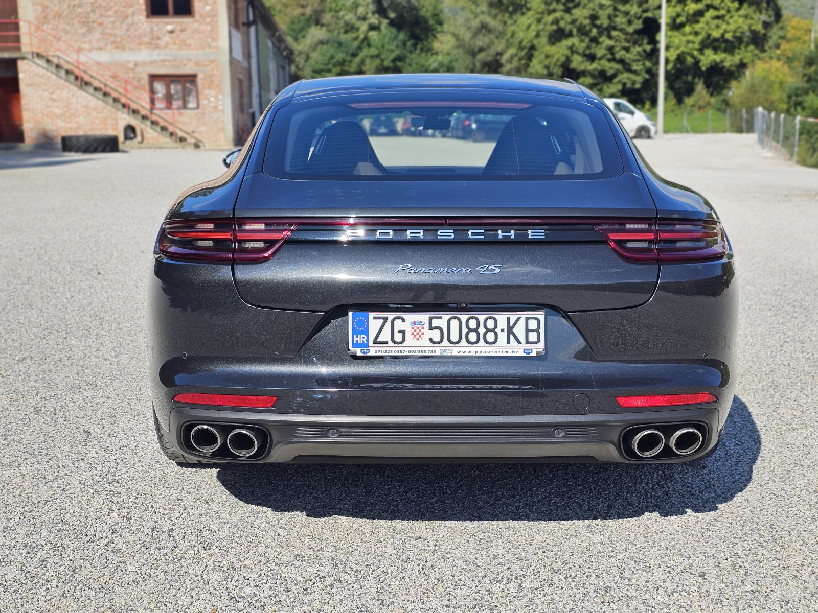 Porsche Panamera 4S 4x4 V8 4.0d, fotografija 4