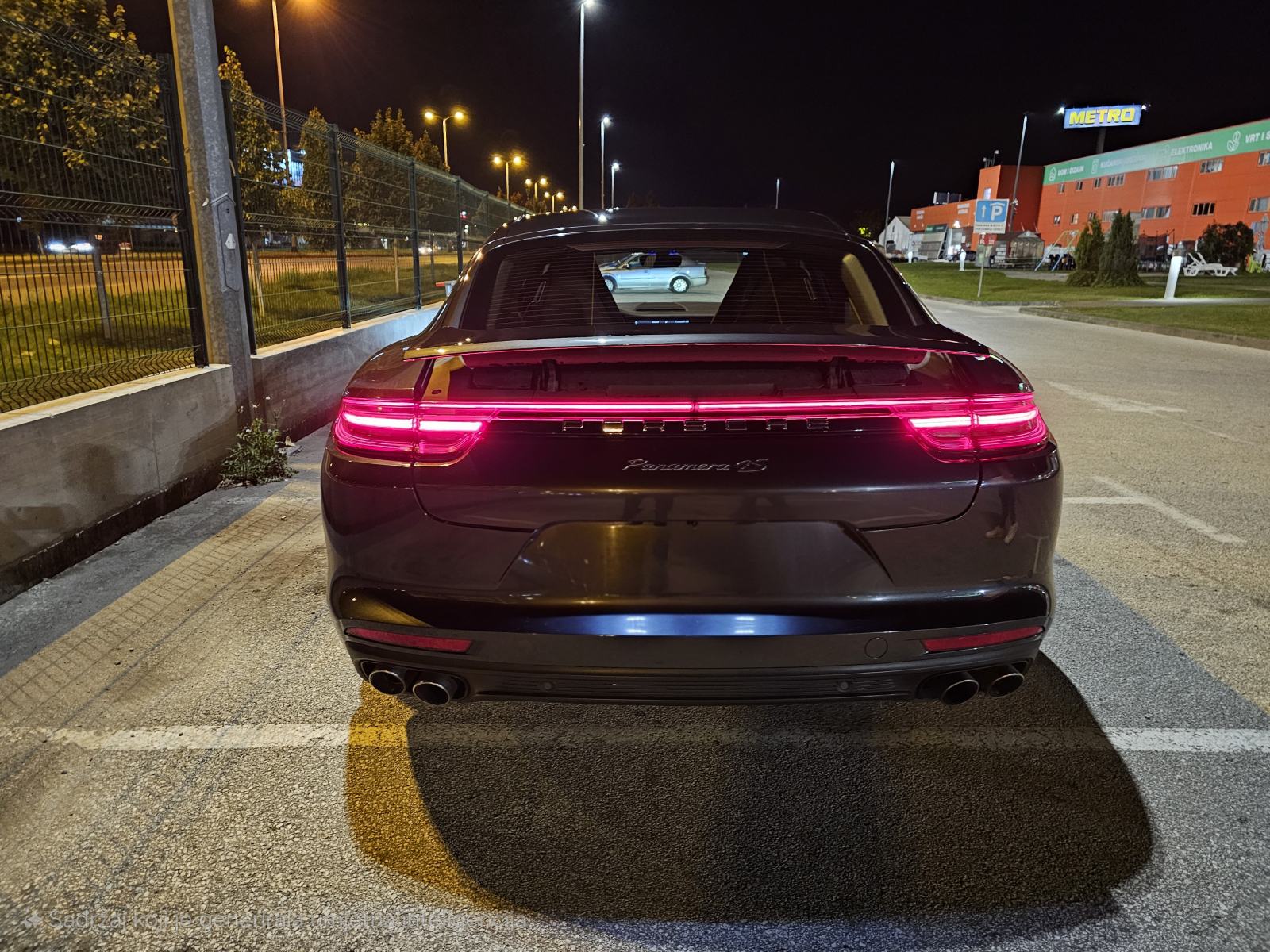 Porsche Panamera 4S 4x4 V8 4.0d, fotografija 5