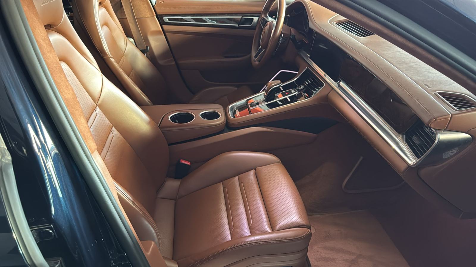 PORSCHE PANAMERA TURBO - 2018 GOD - 404 KW - TV - 22" - FUL! - U PDVU!, fotografija 8