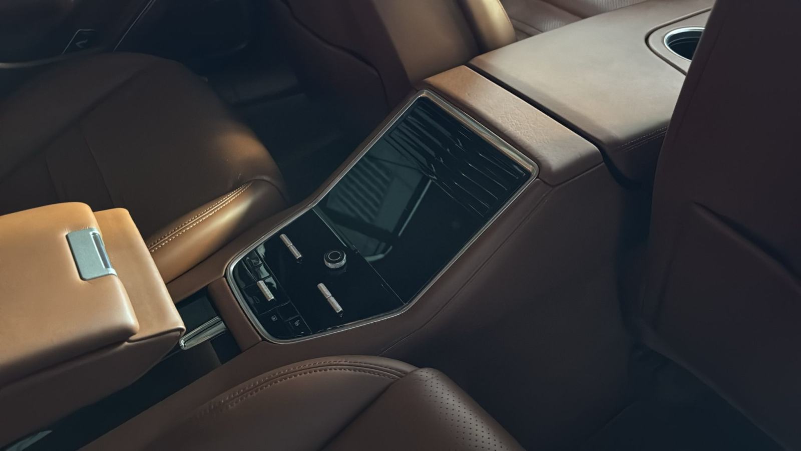 PORSCHE PANAMERA TURBO - 2018 GOD - 404 KW - TV - 22" - FUL! - U PDVU!, fotografija 7