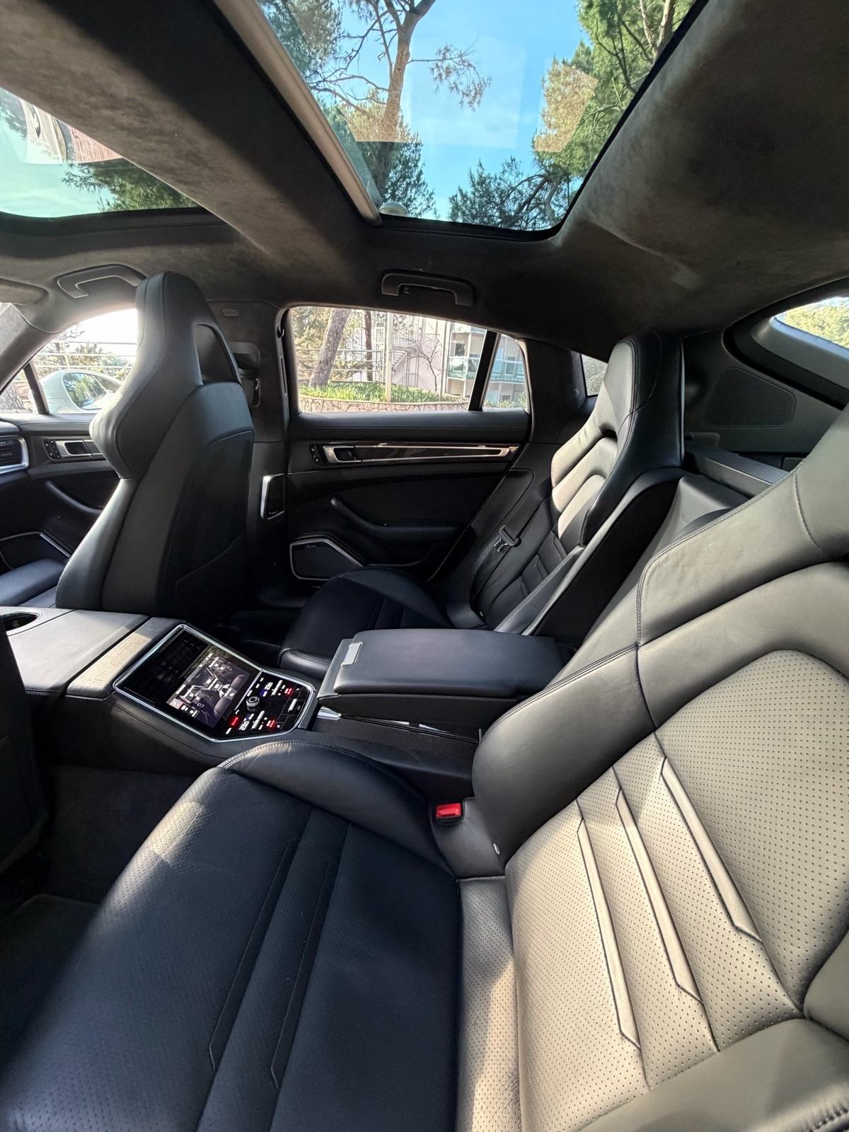 Porsche Panamera Turbo S, fotografija 7