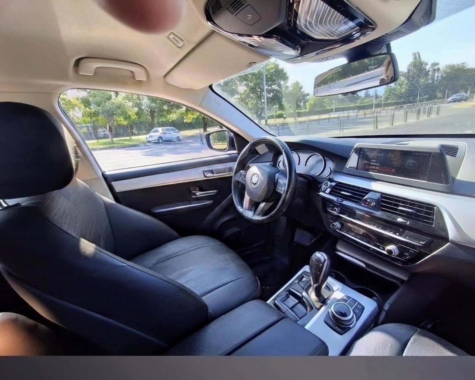 Prekrasan ! BMW serija 5 520d automatik, fotografija 6