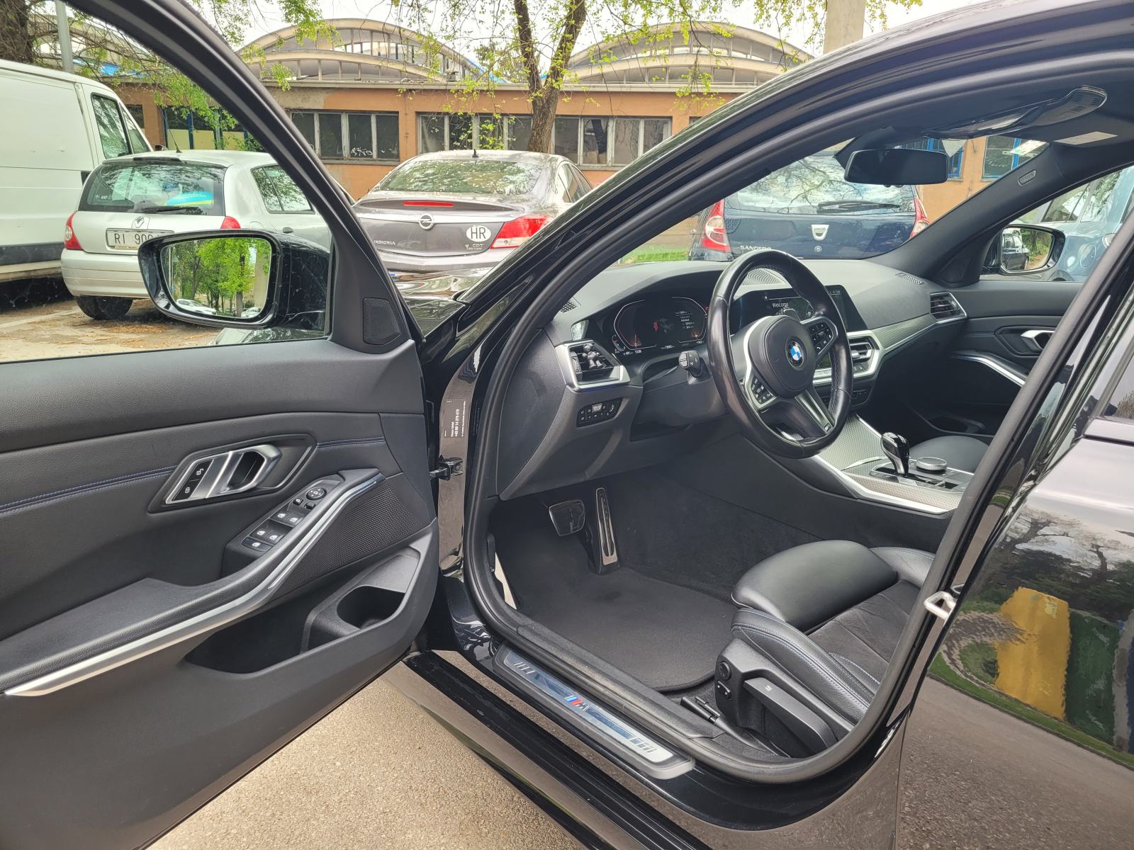 Prodajem BMW 320d xDrive M Sport, 2021.g., 77.000 km, laser, head up, fotografija 8