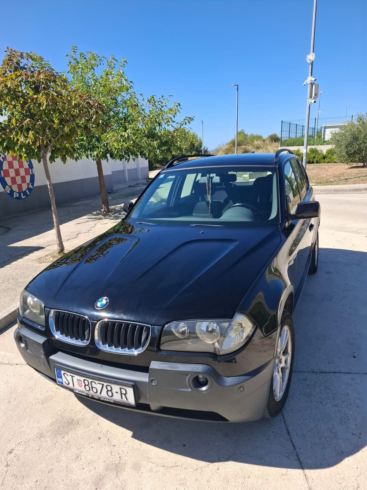 Prodajem BMW X3,registriran godinu dana, fotografija 5
