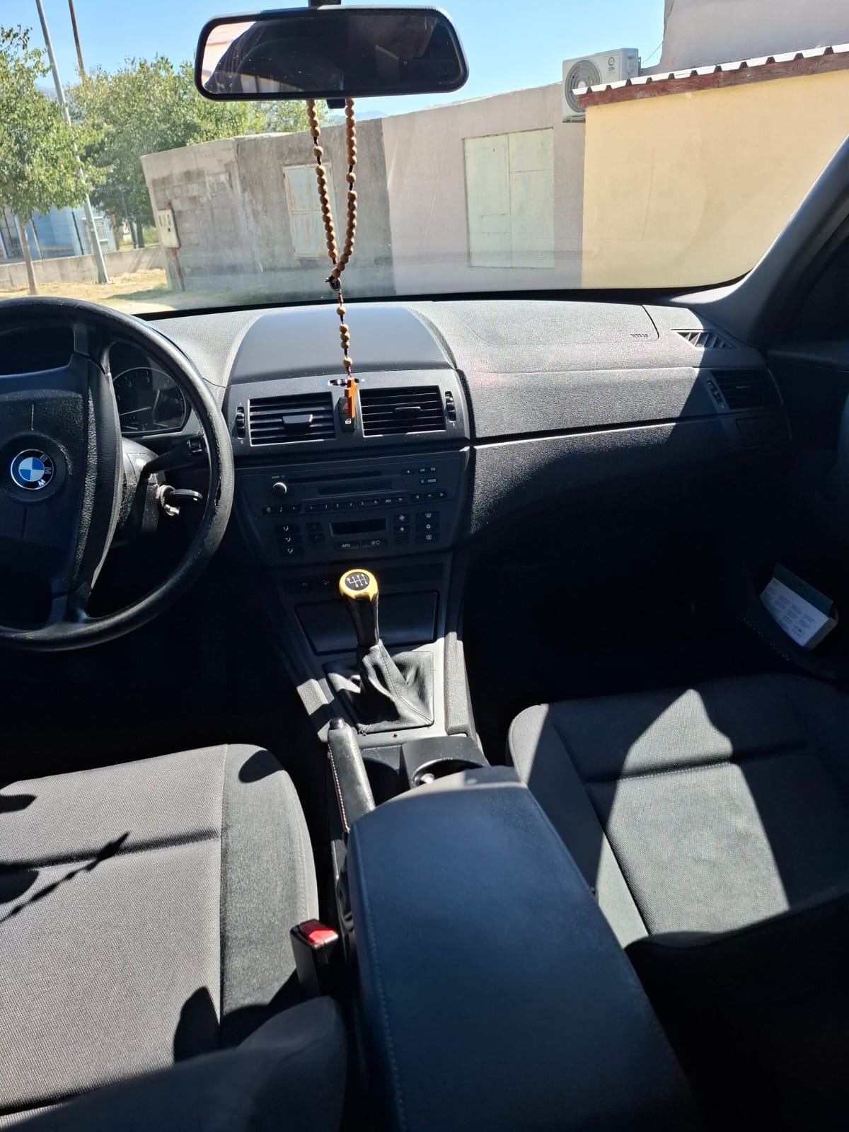 Prodajem BMW X3,registriran godinu dana, fotografija 7