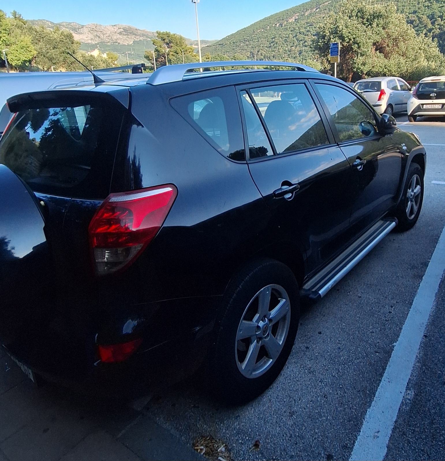 Toyota RAV4 2,2 D-4D, fotografija 6