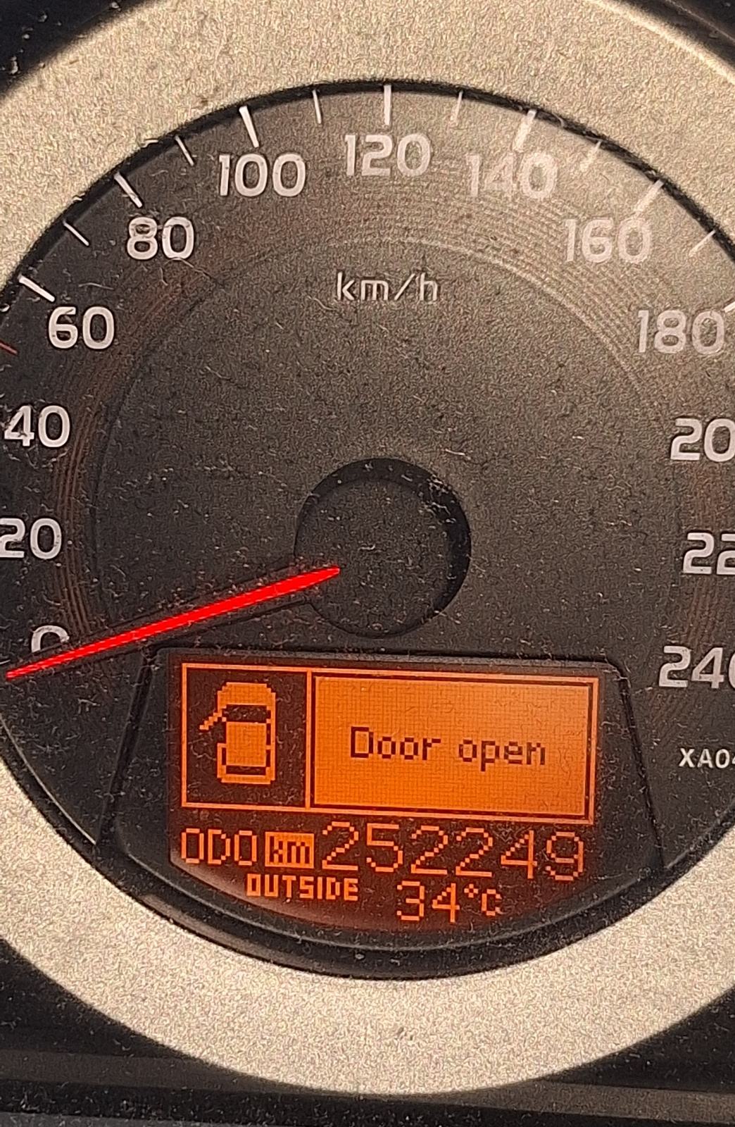 Toyota RAV4 2,2 D-4D, fotografija 10