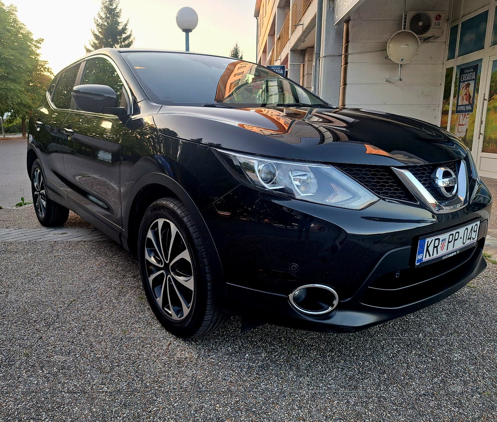 Qashqai 1,5 dCi/110 ks⭐️1 vlasnik⭐️VELIKI SERVIS⭐️JAMSTVO do 2 god⭐️, fotografija 8