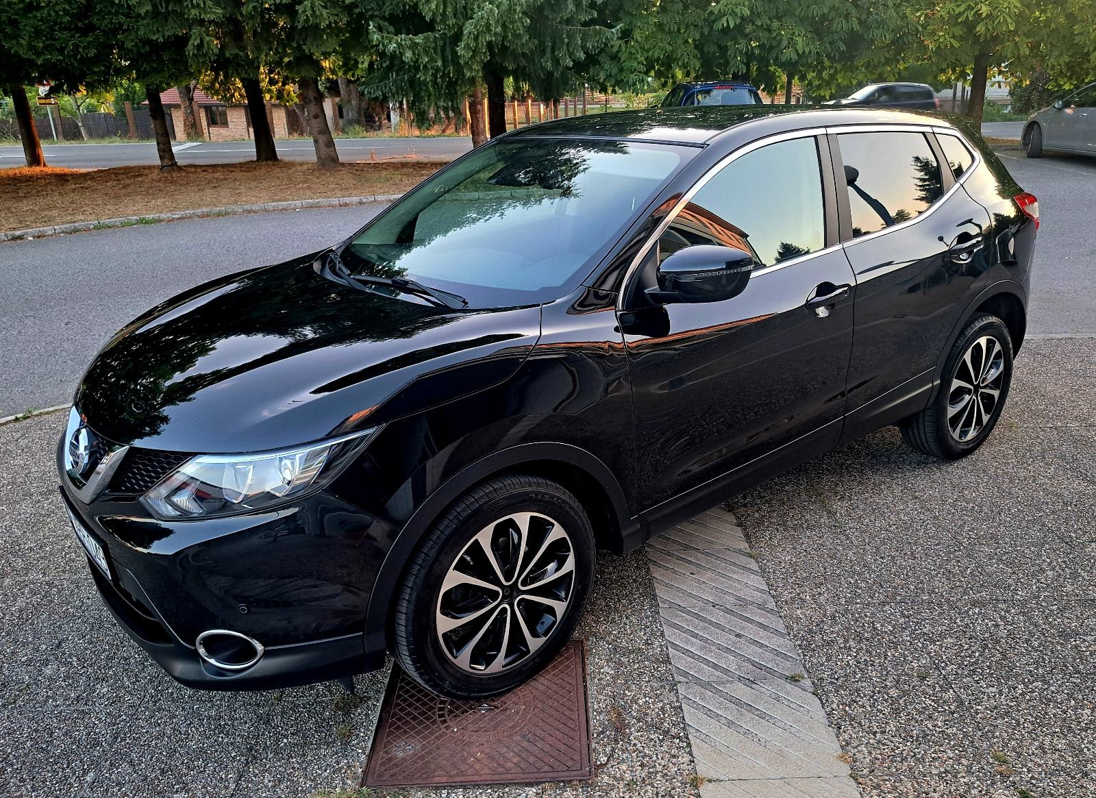 Qashqai 1,5 dCi/110 ks⭐️1 vlasnik⭐️VELIKI SERVIS⭐️JAMSTVO do 2 god⭐️, fotografija 9