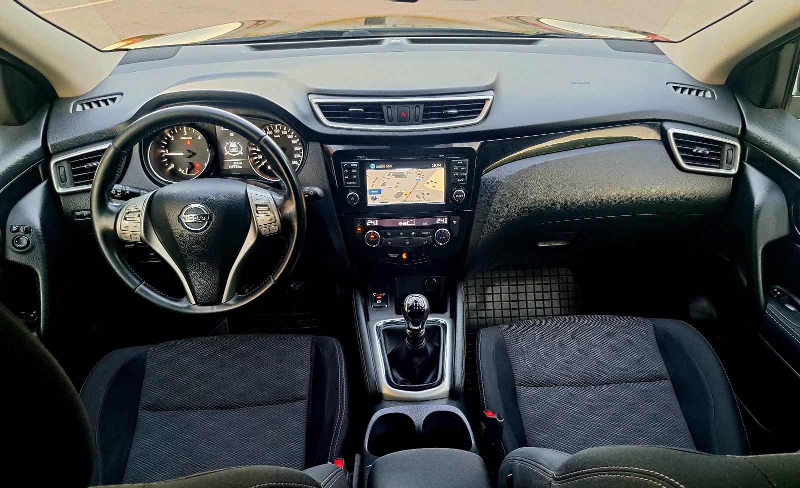 Qashqai 1,5 dCi/110 ks⭐️1 vlasnik⭐️VELIKI SERVIS⭐️JAMSTVO do 2 god⭐️, fotografija 15