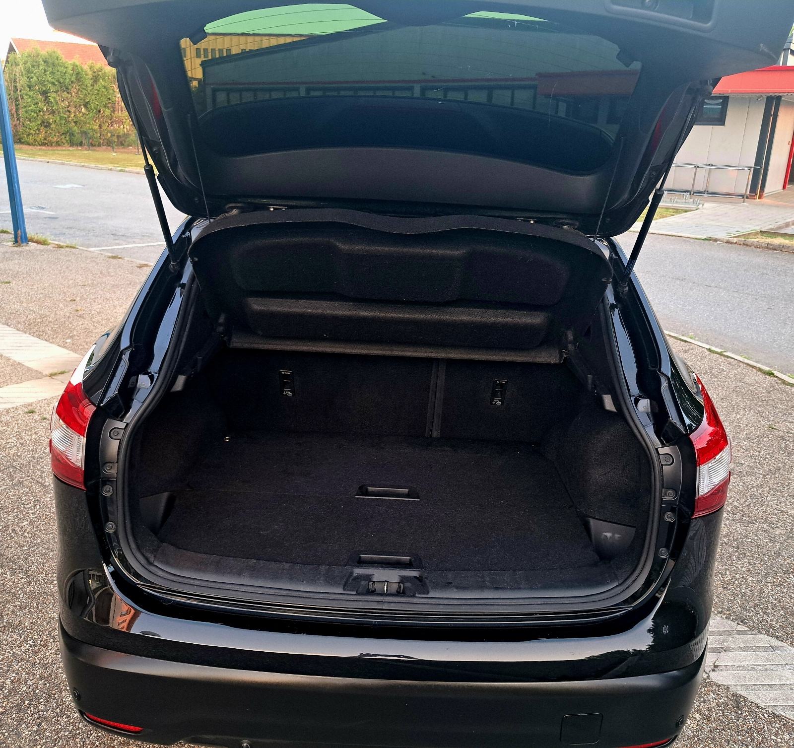 Qashqai 1,5 dCi/110 ks⭐️1 vlasnik⭐️VELIKI SERVIS⭐️JAMSTVO do 2 god⭐️, fotografija 20