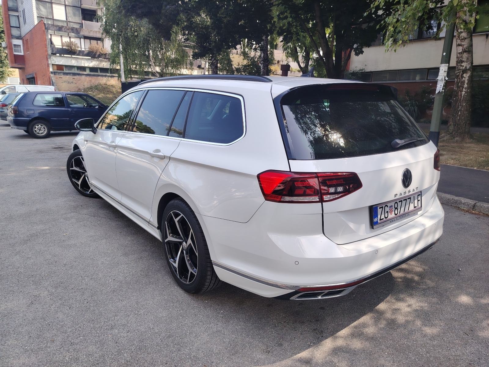 R line VW Passat Variant 2,0 TDI automatik, fotografija 4