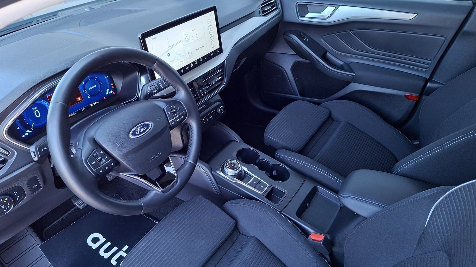 Rabljeno vozilo Ford Focus Karavan 1.5 Ecoblue Automatic, Diesel, fotografija 5