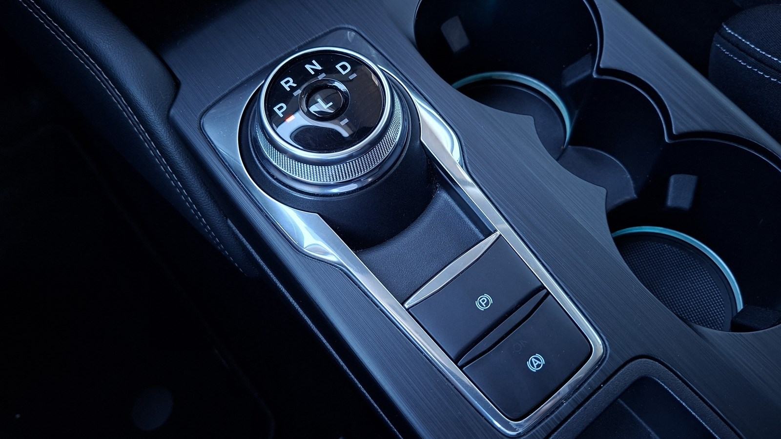 Rabljeno vozilo Ford Focus Karavan 1.5 Ecoblue Automatic, Diesel, fotografija 17