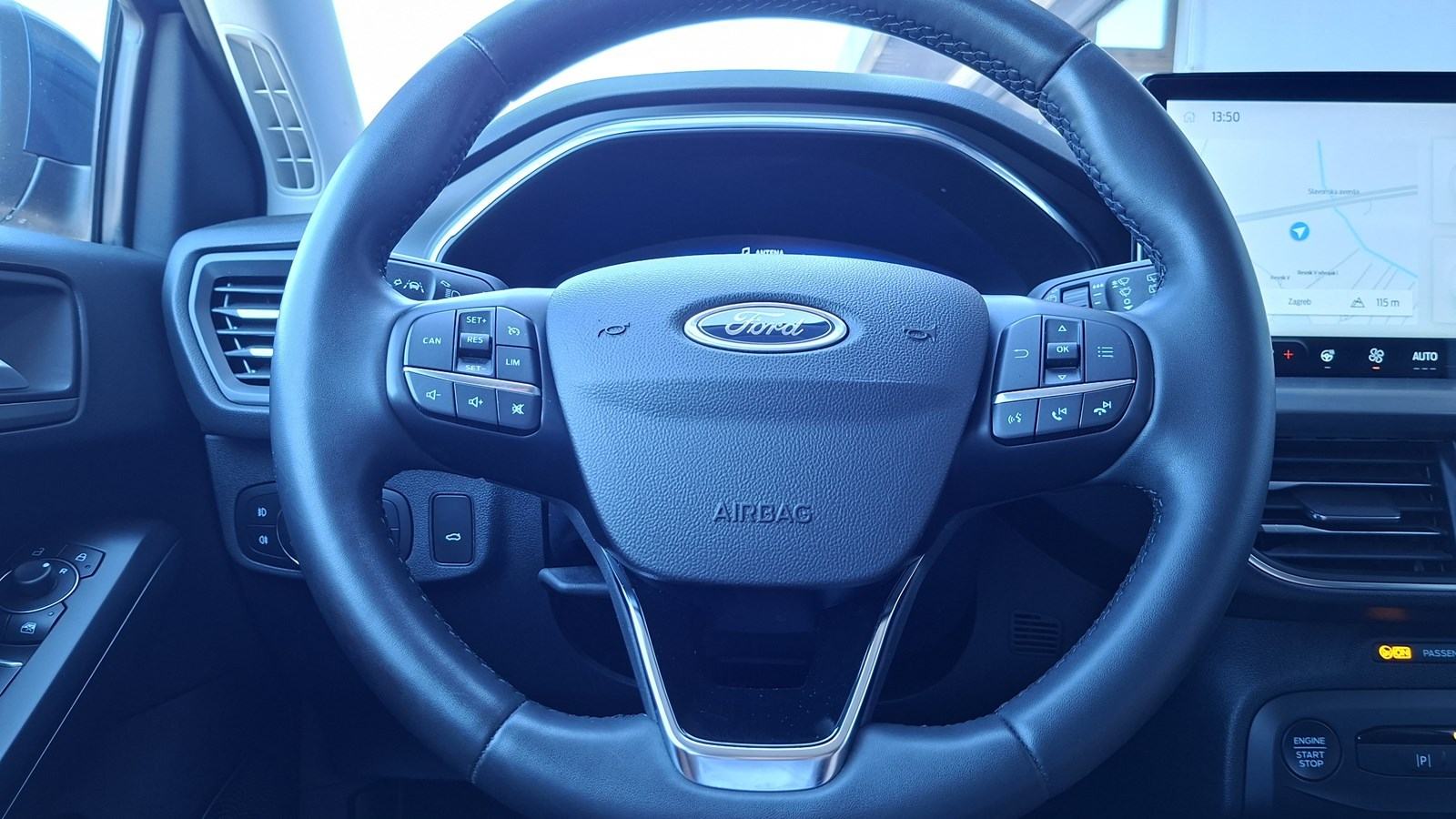 Rabljeno vozilo Ford Focus Karavan 1.5 Ecoblue Automatic, Diesel, fotografija 18
