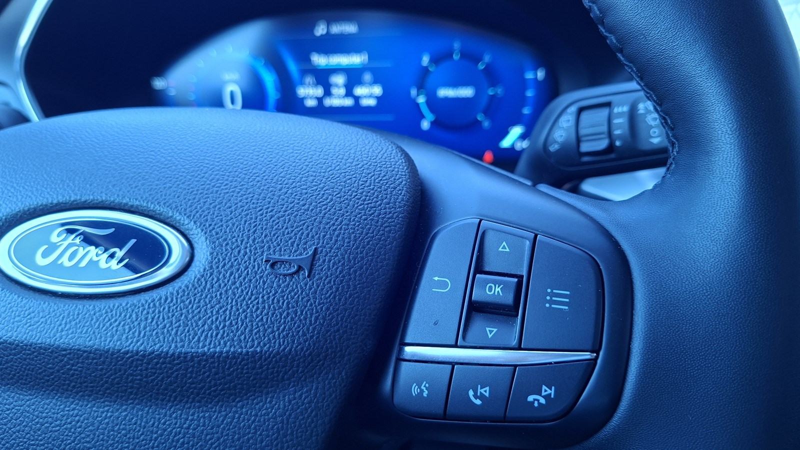 Rabljeno vozilo Ford Focus Karavan 1.5 Ecoblue Automatic, Diesel, fotografija 20