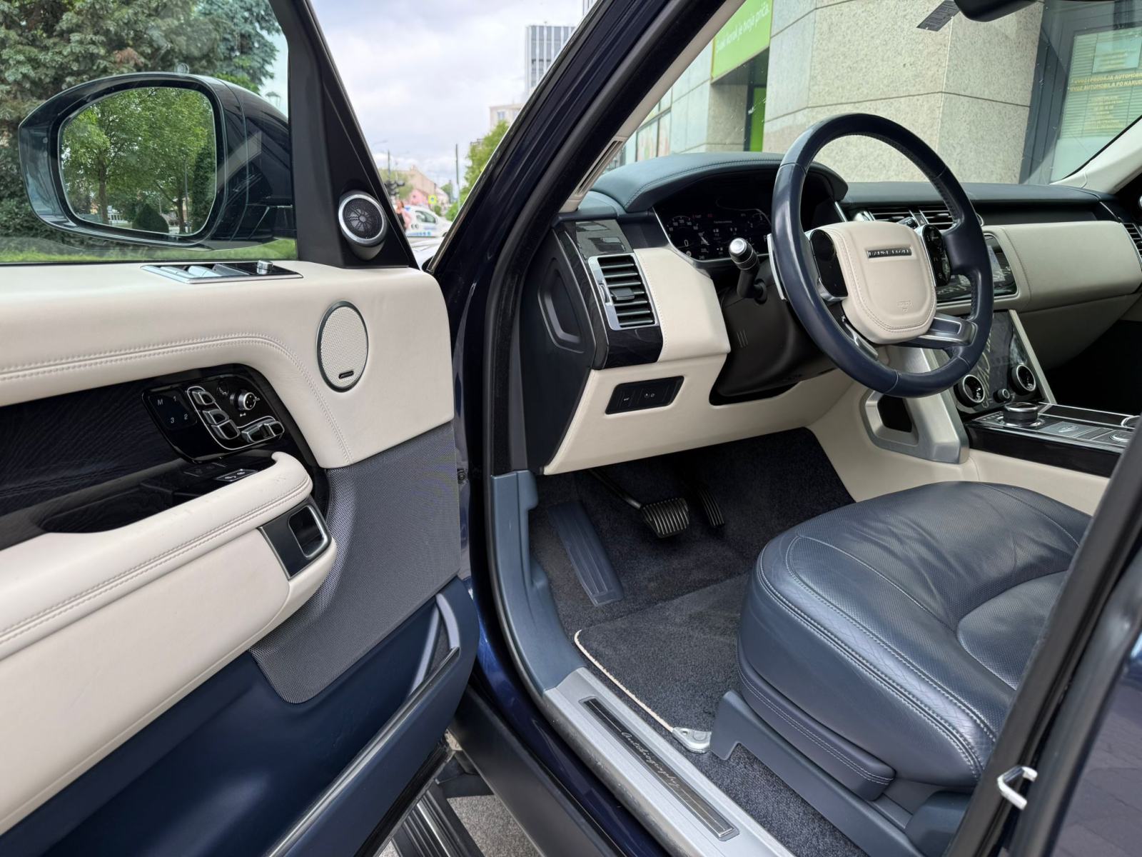 RANGE ROVER - AUTOBIOGRAPHY - 2018 GOD - PANORAMA - FULL - U PDVU, fotografija 13