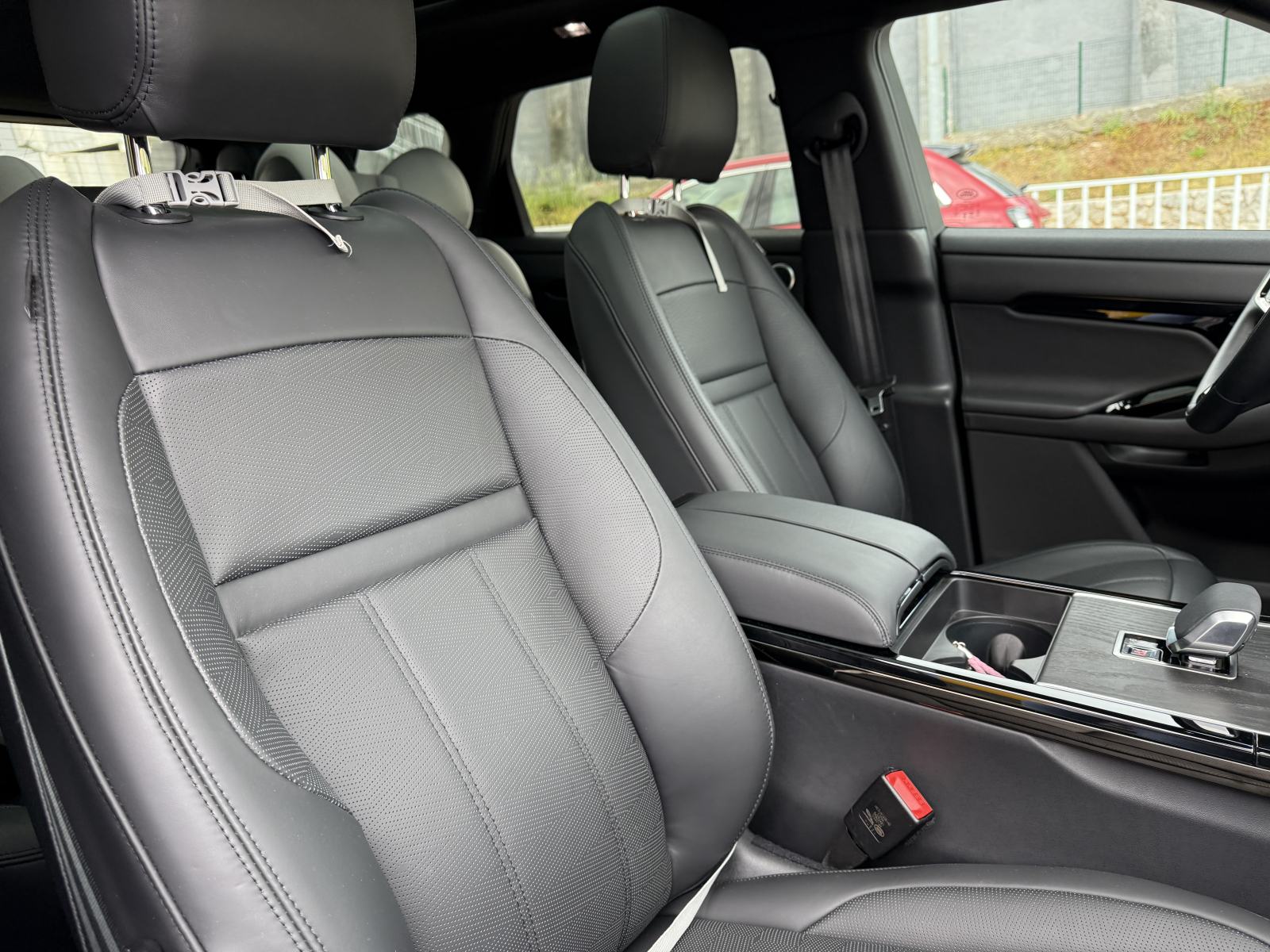 Range Rover Evoque 2.0 D200 Dynamic HSE 4X4, 204ks, 2024.g., fotografija 10