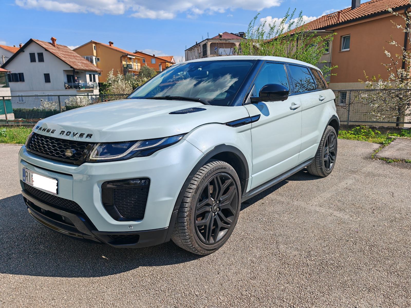 Range Rover Evoque HSE Dynamic Automatik, fotografija 2