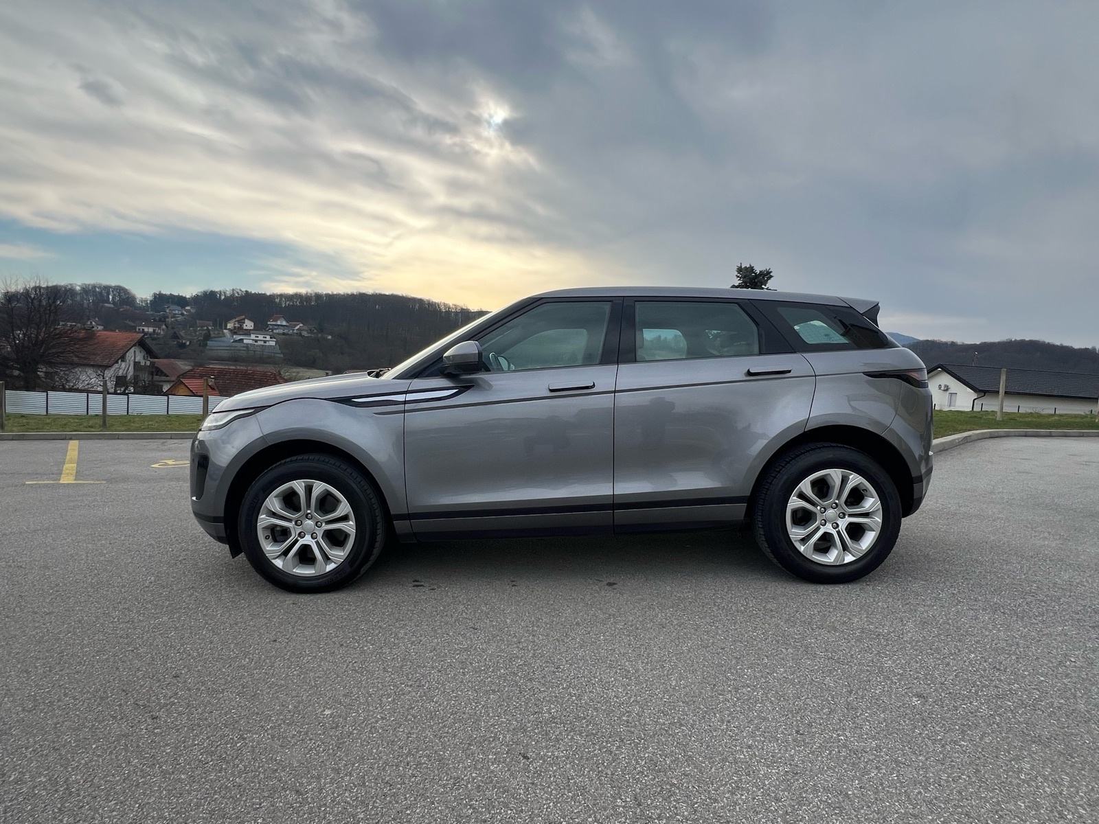 Range Rover Evoque D150 S/PANORAMA/KAMERA/4x4/VIRTUAL COCKPIT/TOP!, fotografija 2