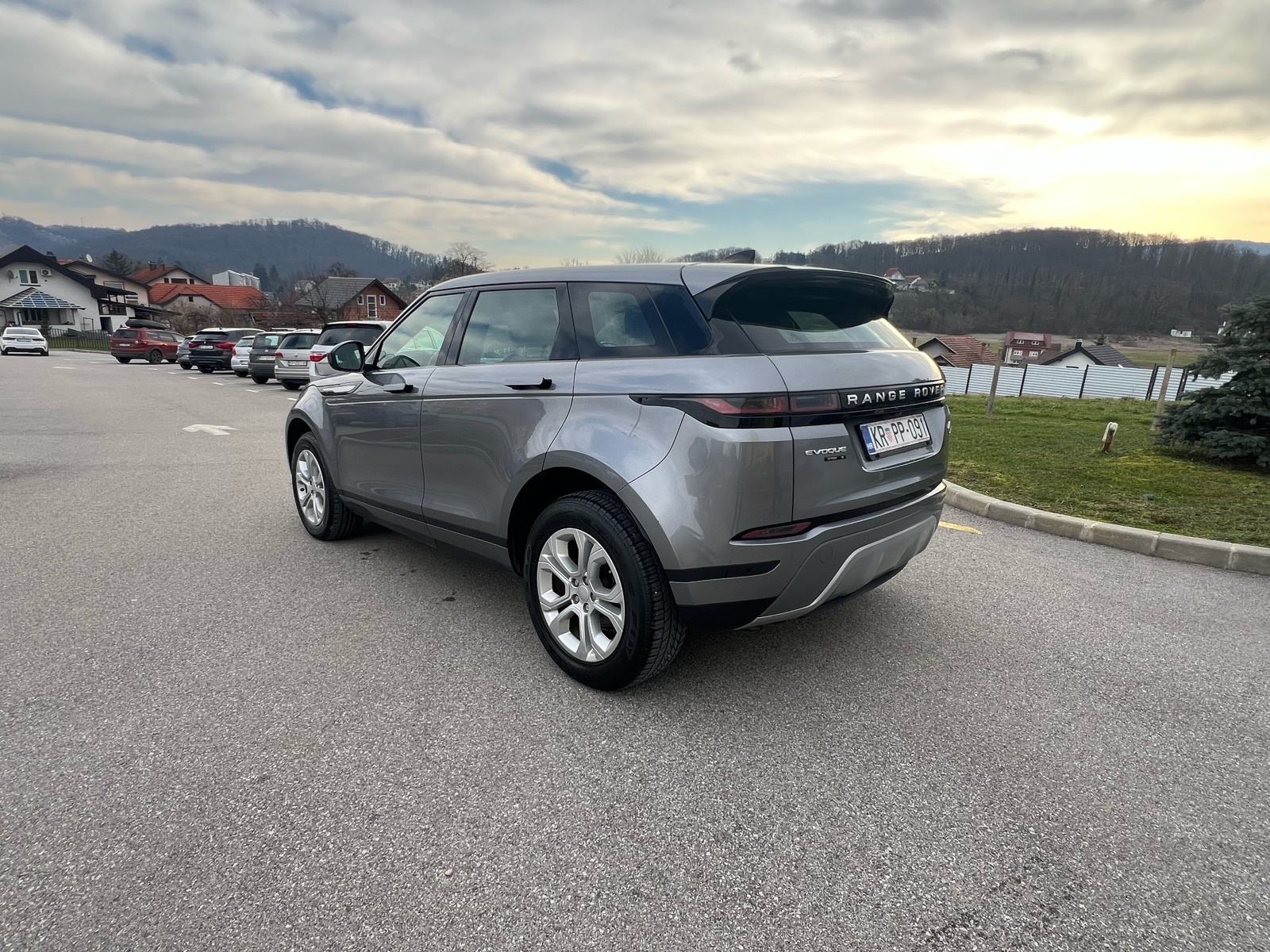Range Rover Evoque D150 S/PANORAMA/KAMERA/4x4/VIRTUAL COCKPIT/TOP!, fotografija 3