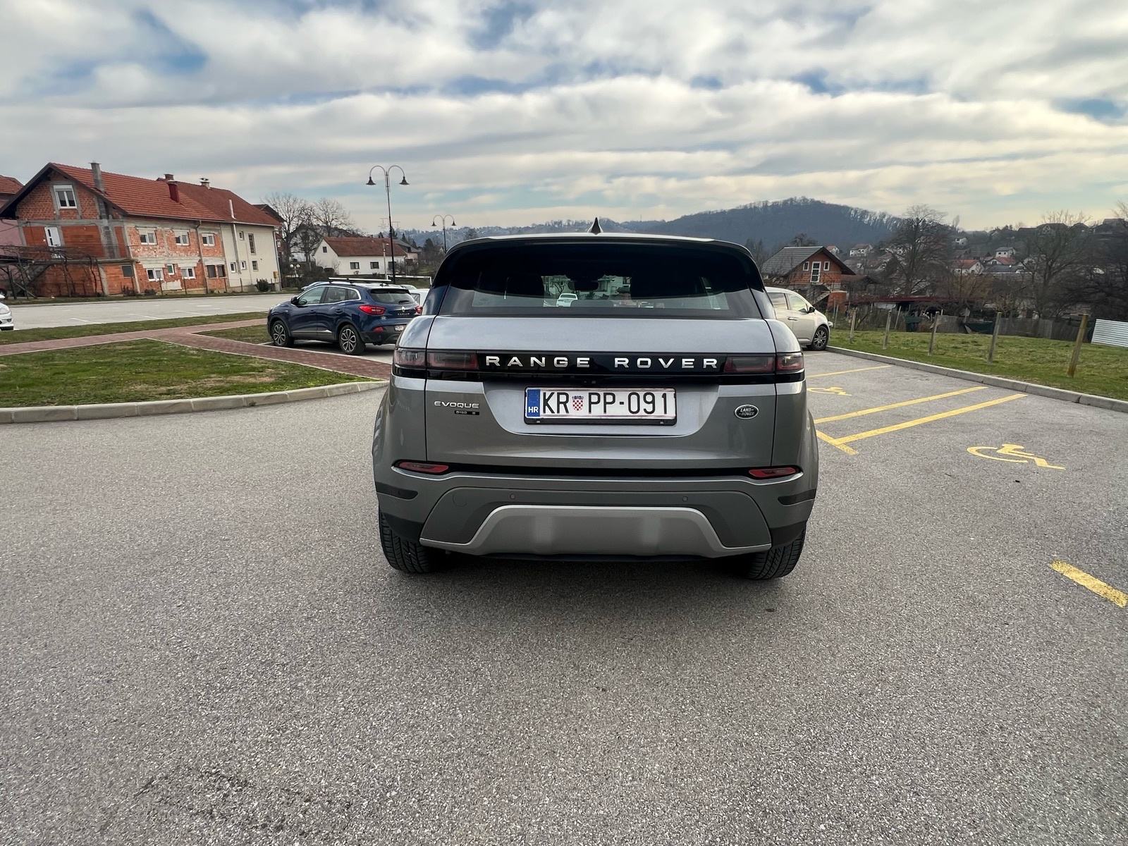 Range Rover Evoque D150 S/PANORAMA/KAMERA/4x4/VIRTUAL COCKPIT/TOP!, fotografija 4