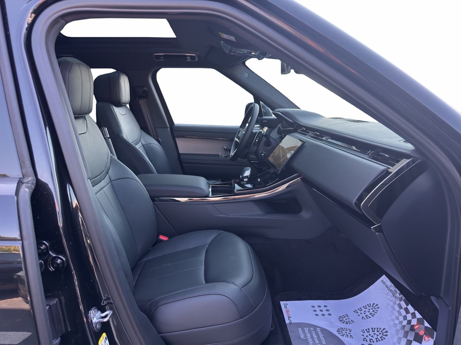 Range Rover Sport Dynamic SE 3.0P 460HP 4WD PHEV, fotografija 14