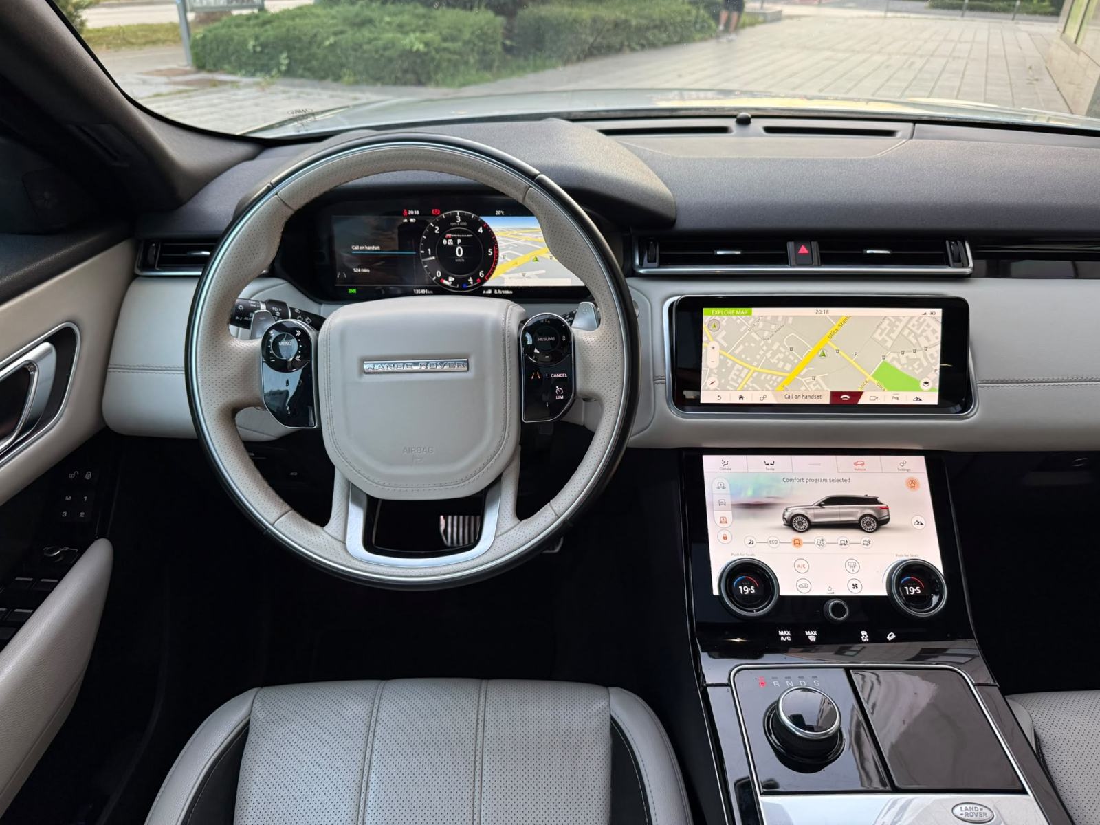 RANGE ROVER VELAR 2.0 - 2018 GOD - FULL OPREMA - TOP - U PDVU!, fotografija 17