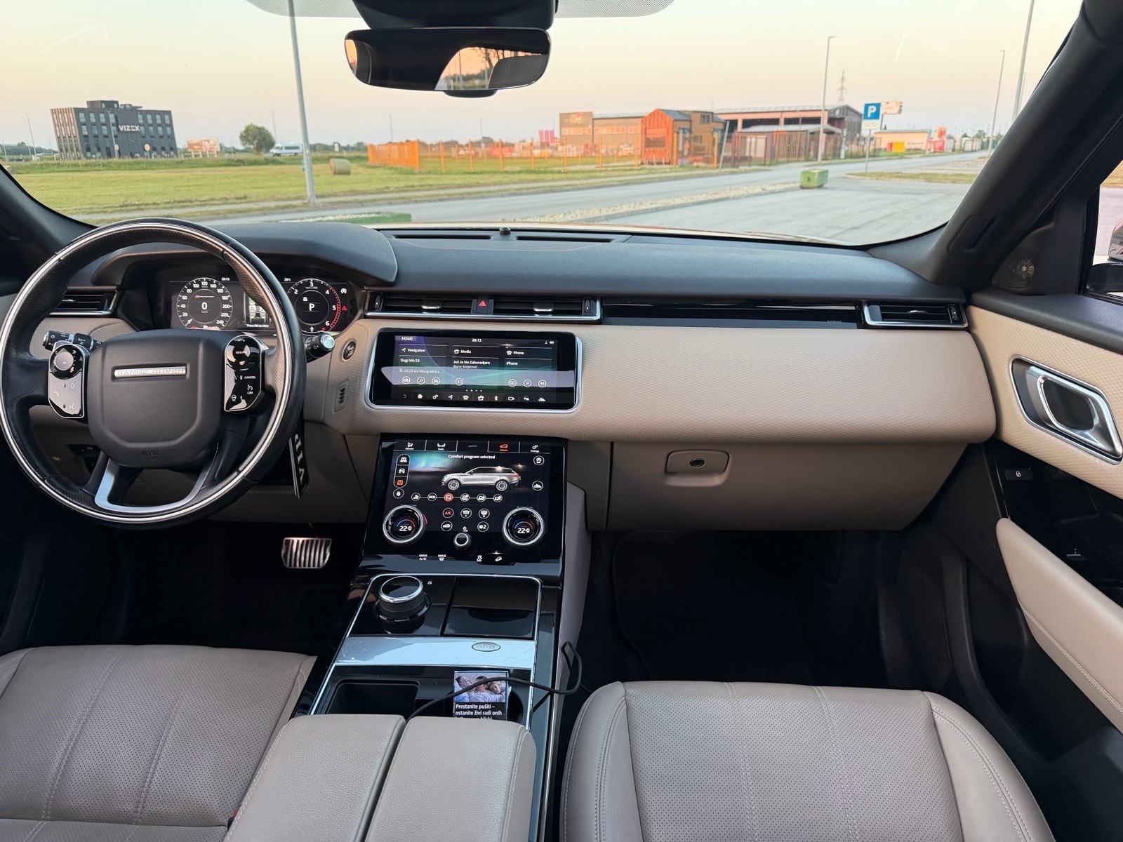 Range Rover Velar 2.0D R-Dynamic, fotografija 10
