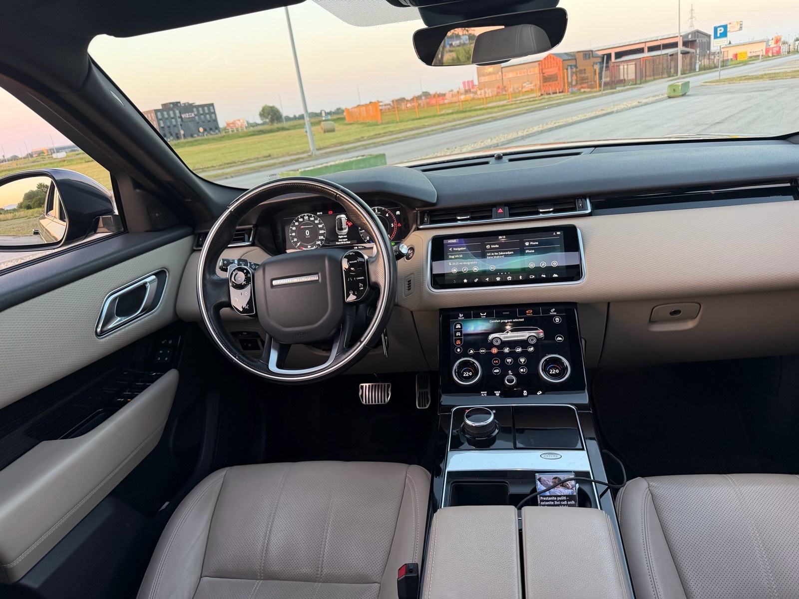 Range Rover Velar 2.0D R-Dynamic, fotografija 9
