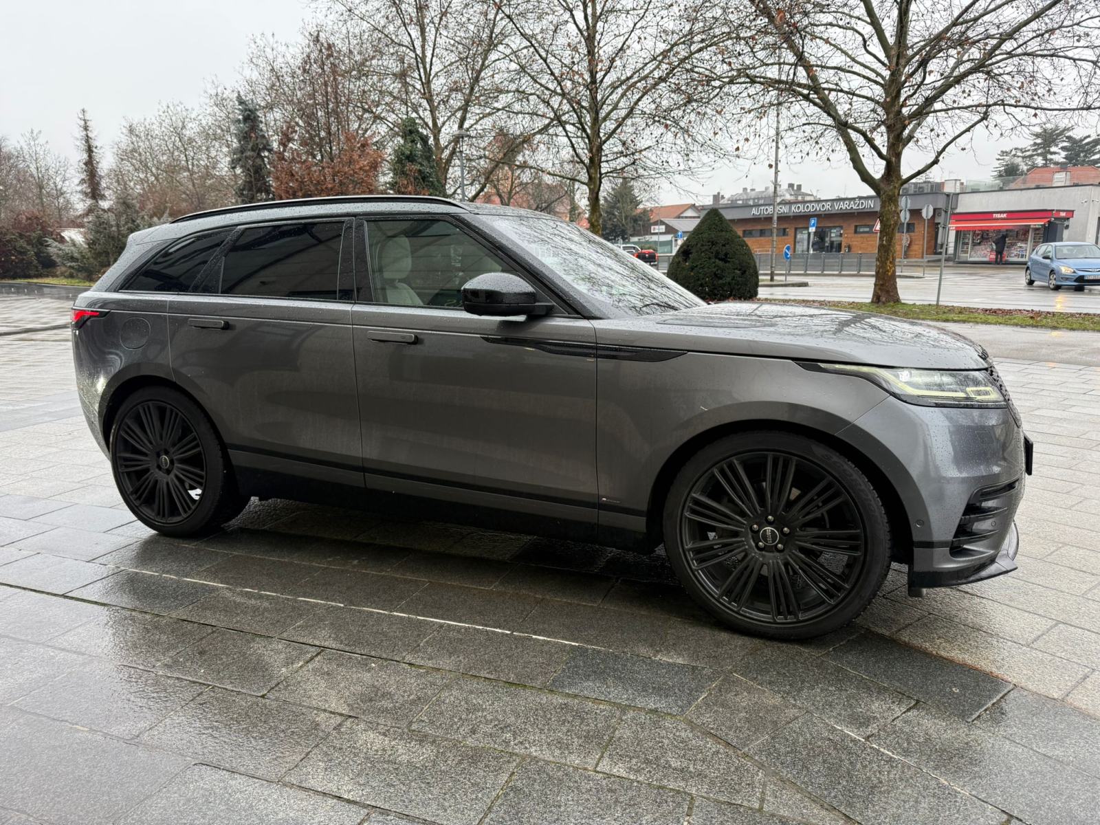 RANGE ROVER VELAR 3.0 HSE - R DYNAMIC - 2018 GOD - FULL OPREMA - TOP, fotografija 6