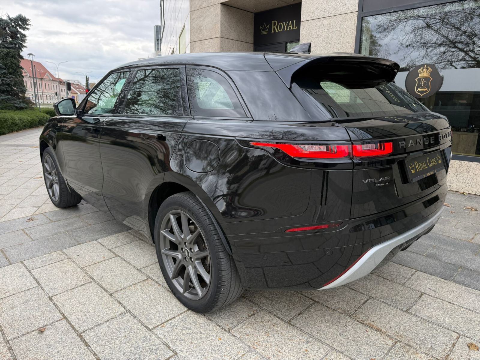 RANGE ROVER VELAR P 400 e - 2021 GOD - HIBRID - 221 KW - U PDVU! - TOP, fotografija 9