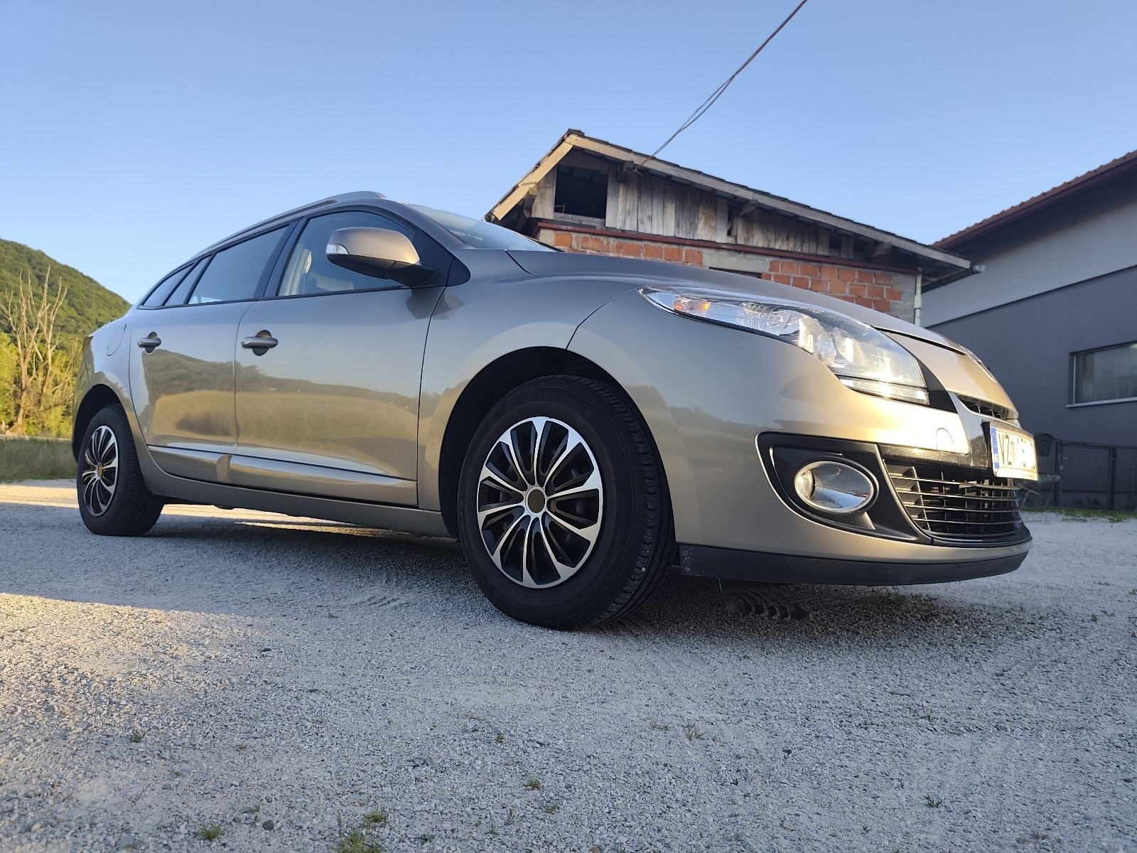 REGISTRIRAN Renault Megane Grandtour 1,5 dCi - 2013. godište, fotografija 5