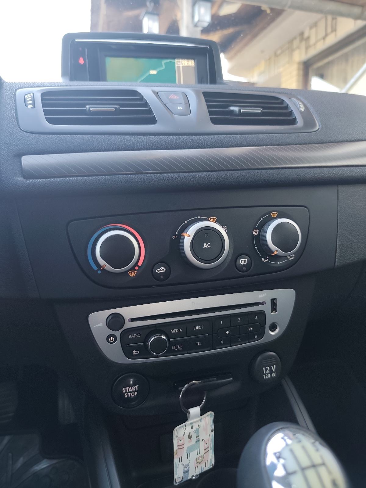 REGISTRIRAN Renault Megane Grandtour 1,5 dCi - 2013. godište, fotografija 10