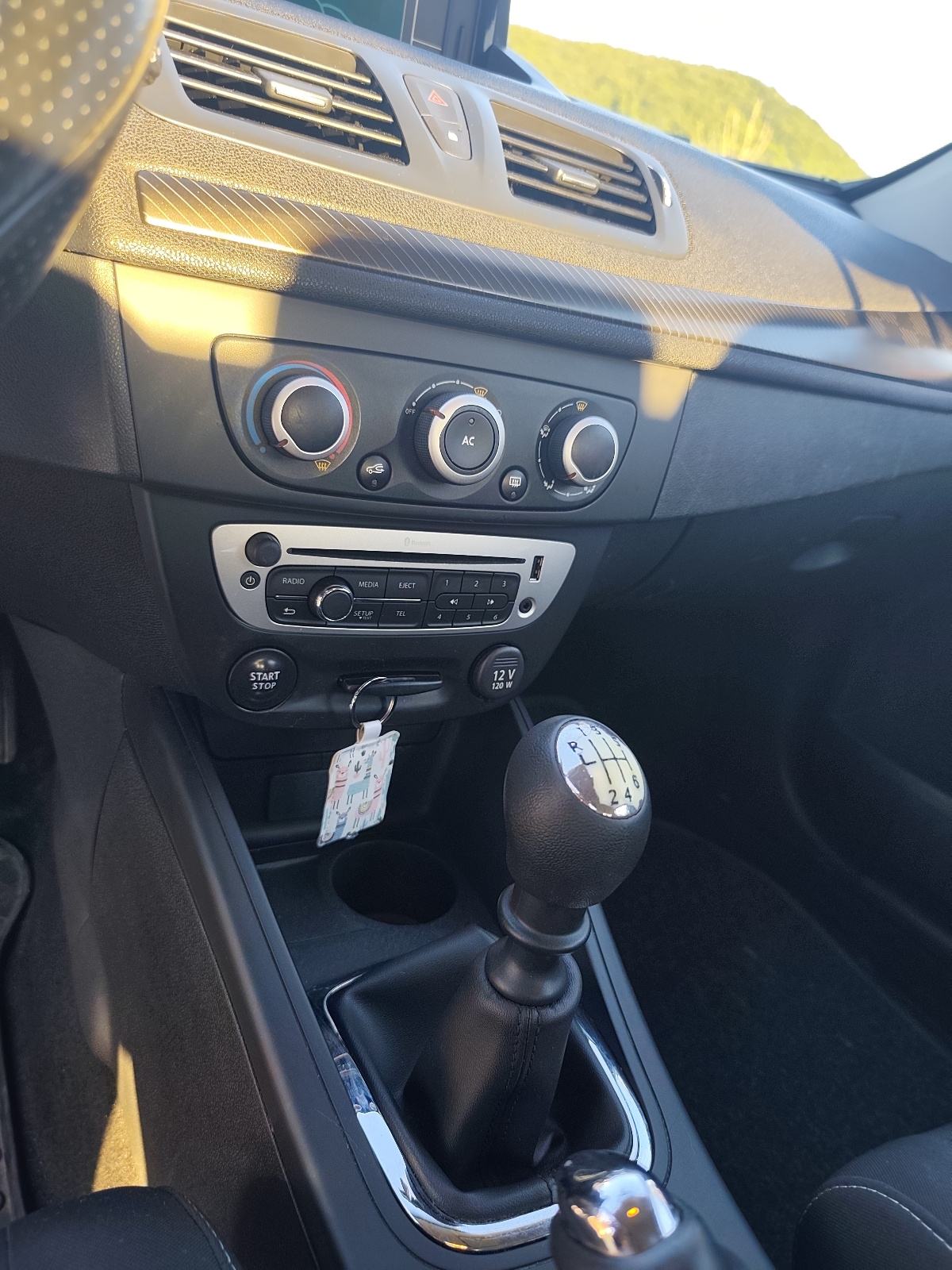 REGISTRIRAN Renault Megane Grandtour 1,5 dCi - 2013. godište, fotografija 14