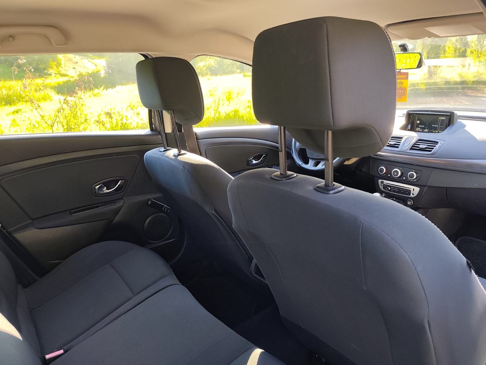 REGISTRIRAN Renault Megane Grandtour 1,5 dCi - 2013. godište, fotografija 17