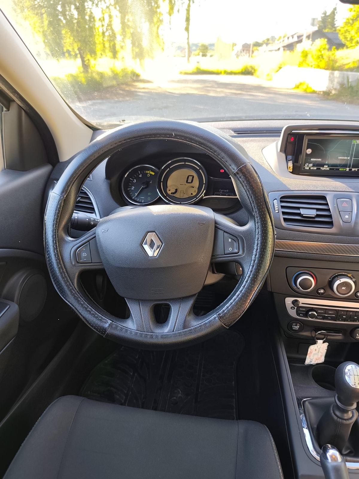 REGISTRIRAN Renault Megane Grandtour 1,5 dCi - 2013. godište, fotografija 18