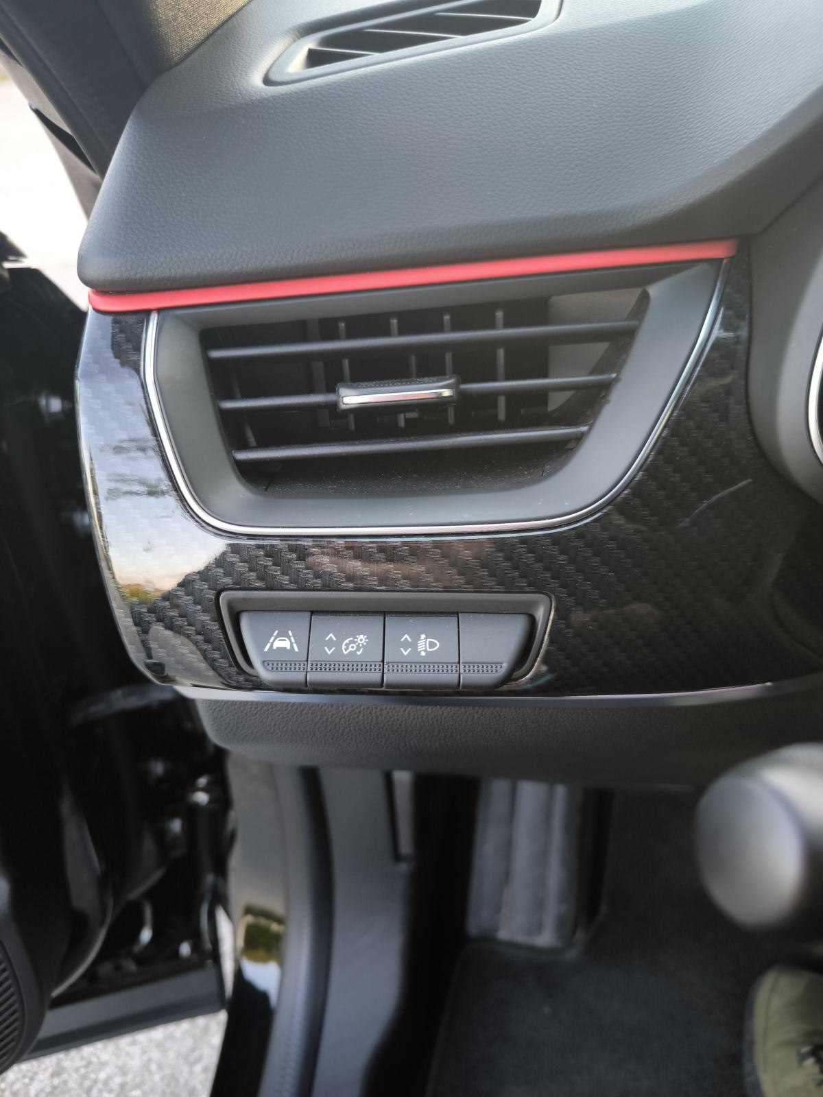 Renault Arkana Mild Hybrid 140 EDC R.S. Line *BOSE*, fotografija 12