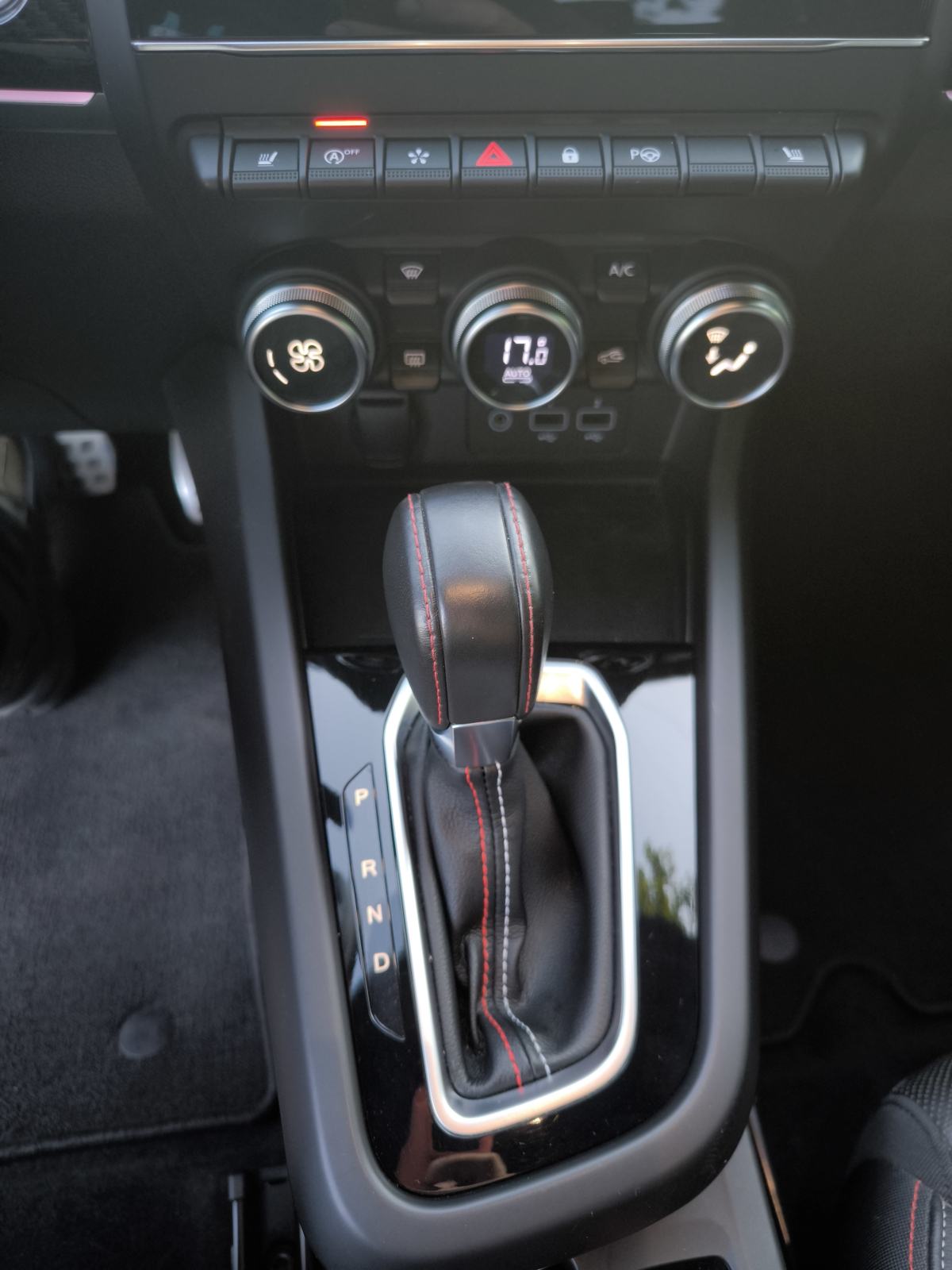 Renault Arkana Mild Hybrid 140 EDC R.S. Line *BOSE*, fotografija 11