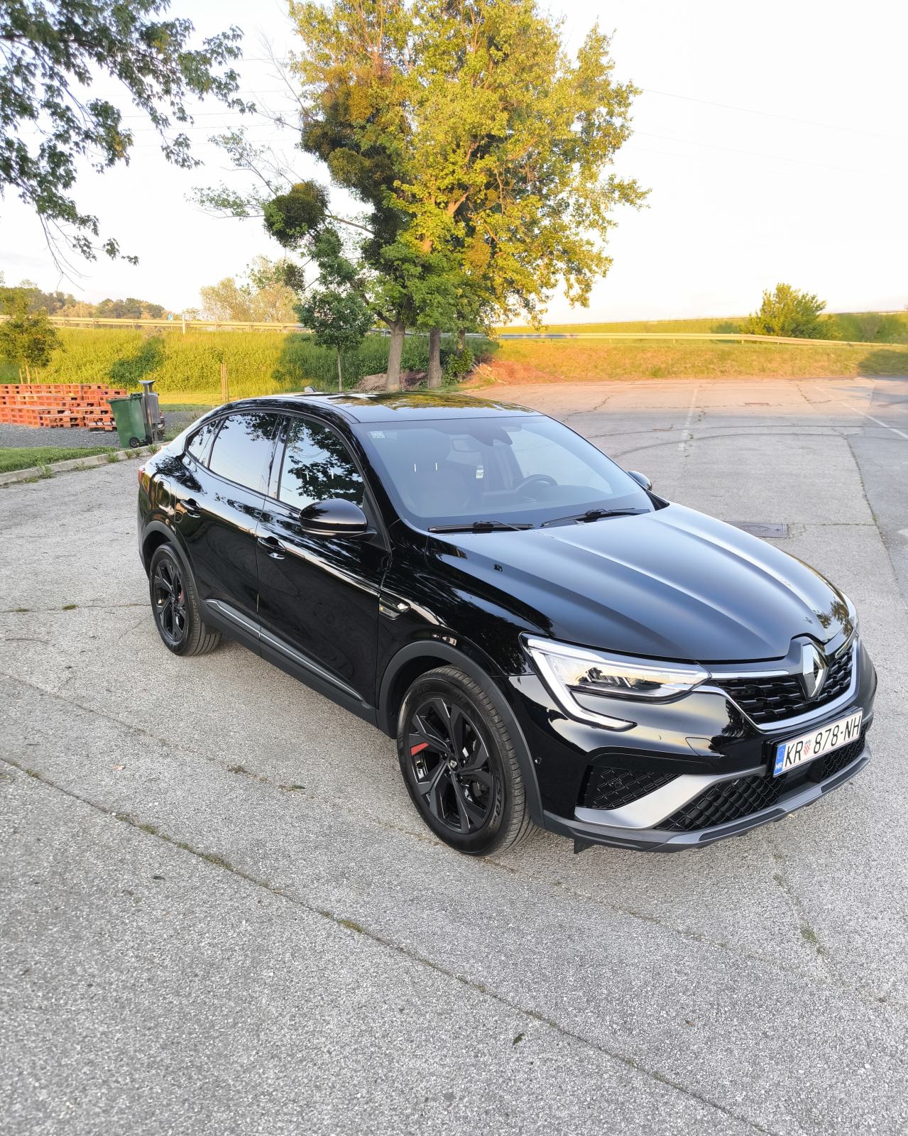 Renault Arkana Mild Hybrid 140 EDC R.S. Line *BOSE*, pogled izvana - slika 3