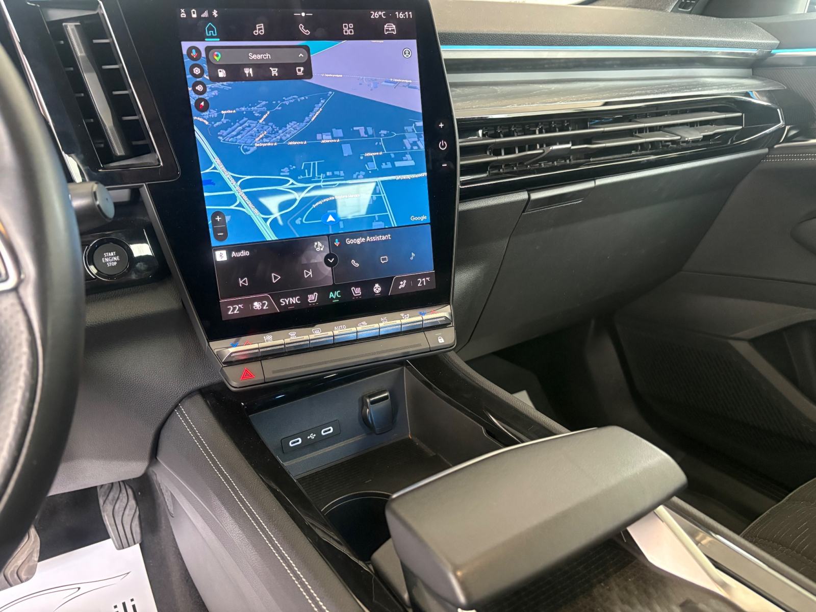 Renault Austral 1.2 Hybrid 200 E-Tech 28000 km Iconic 2023, fotografija 19